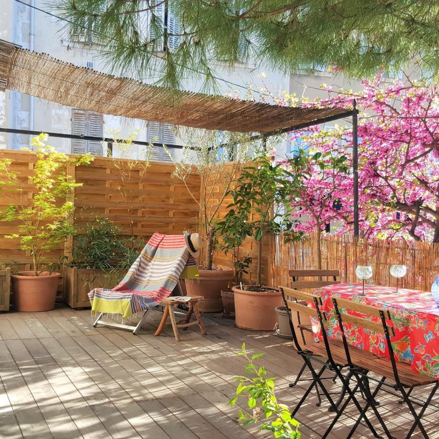 Little House With A Large Roof Garden In The City Center Marsilya Dış mekan fotoğraf